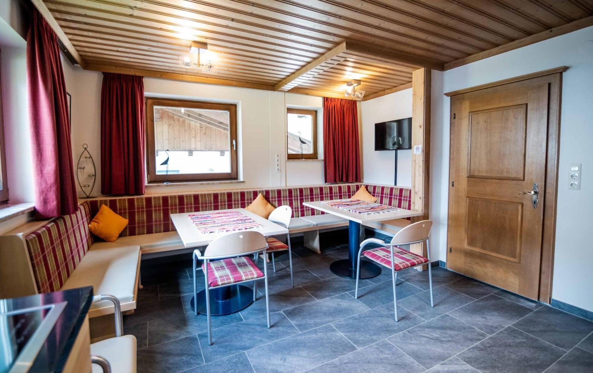 Chalet 3 Musketiers フィーホーフェン 部屋 写真