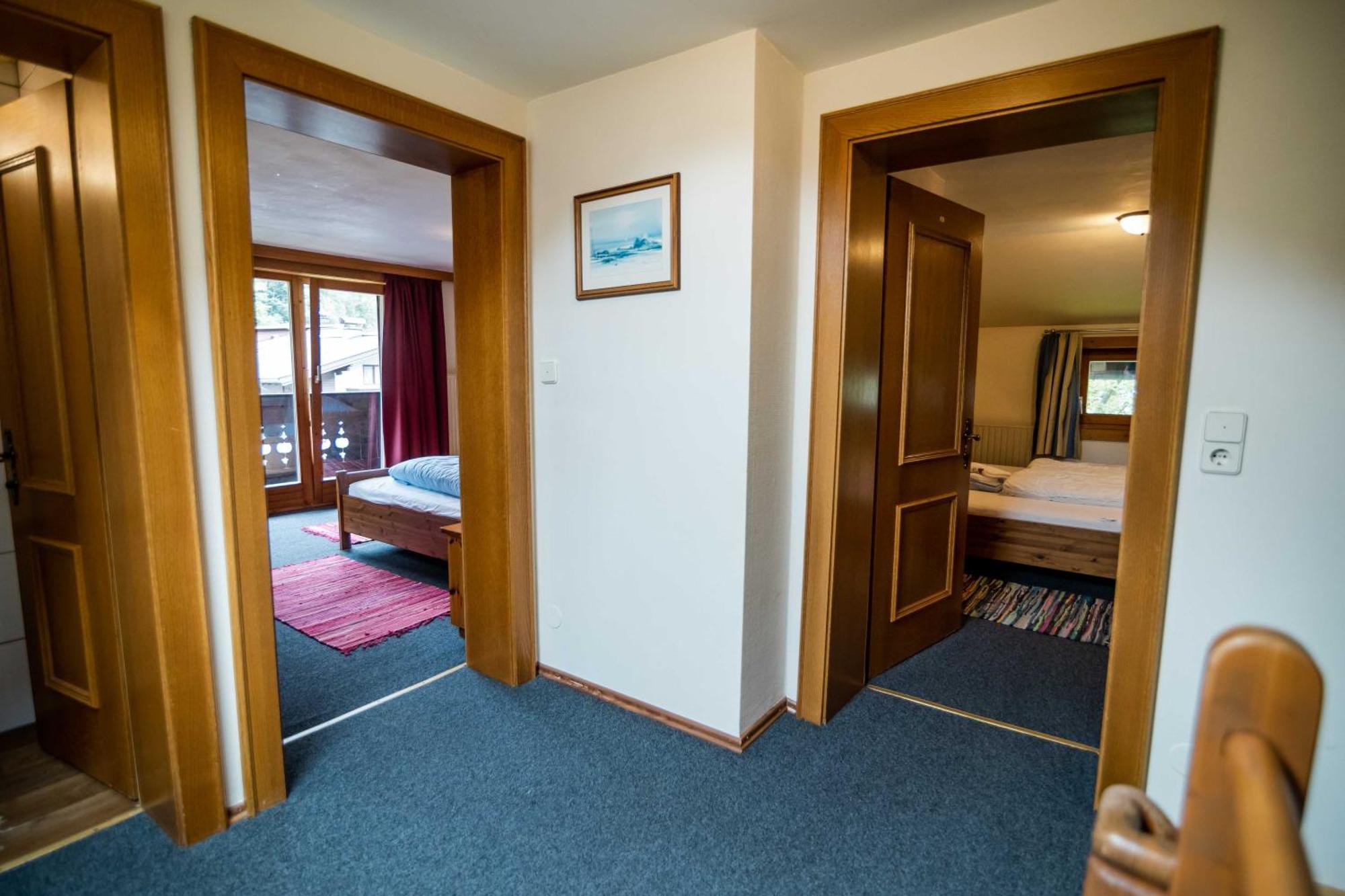 Chalet 3 Musketiers フィーホーフェン 部屋 写真